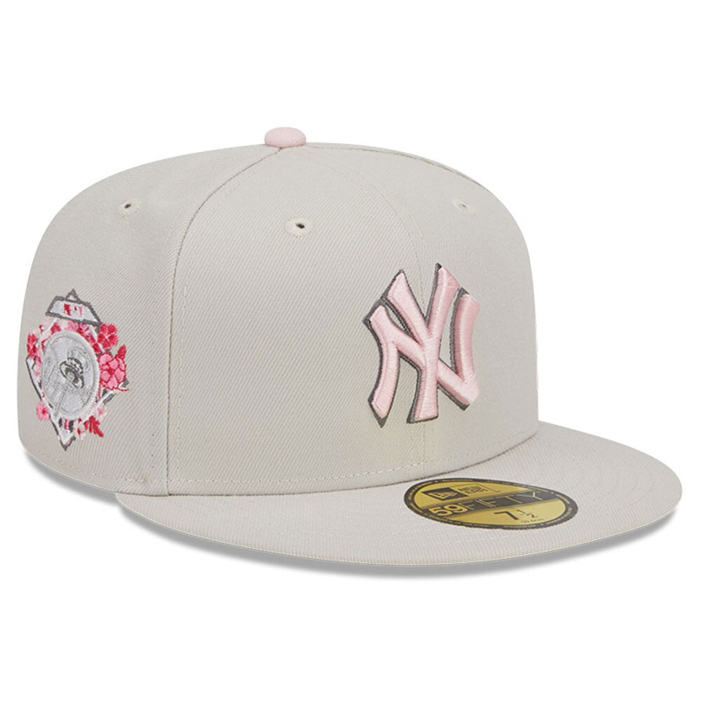 New York Yankees New Era 2023 Mother's Day On-Field 59FIFTY Fitted Hat - Khaki
