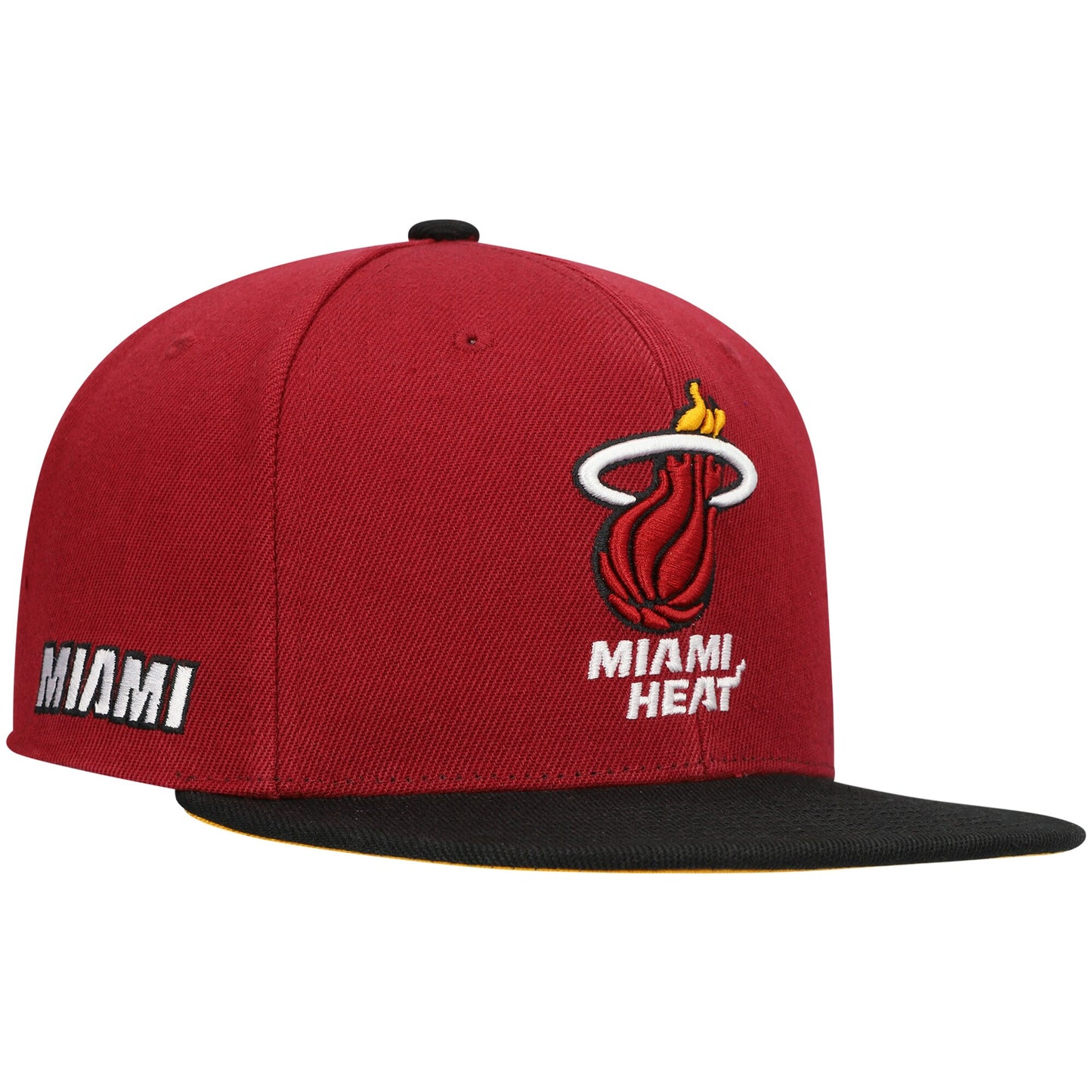 Miami Heat Mitchell & Ness Core Side Snapback Hat - Red