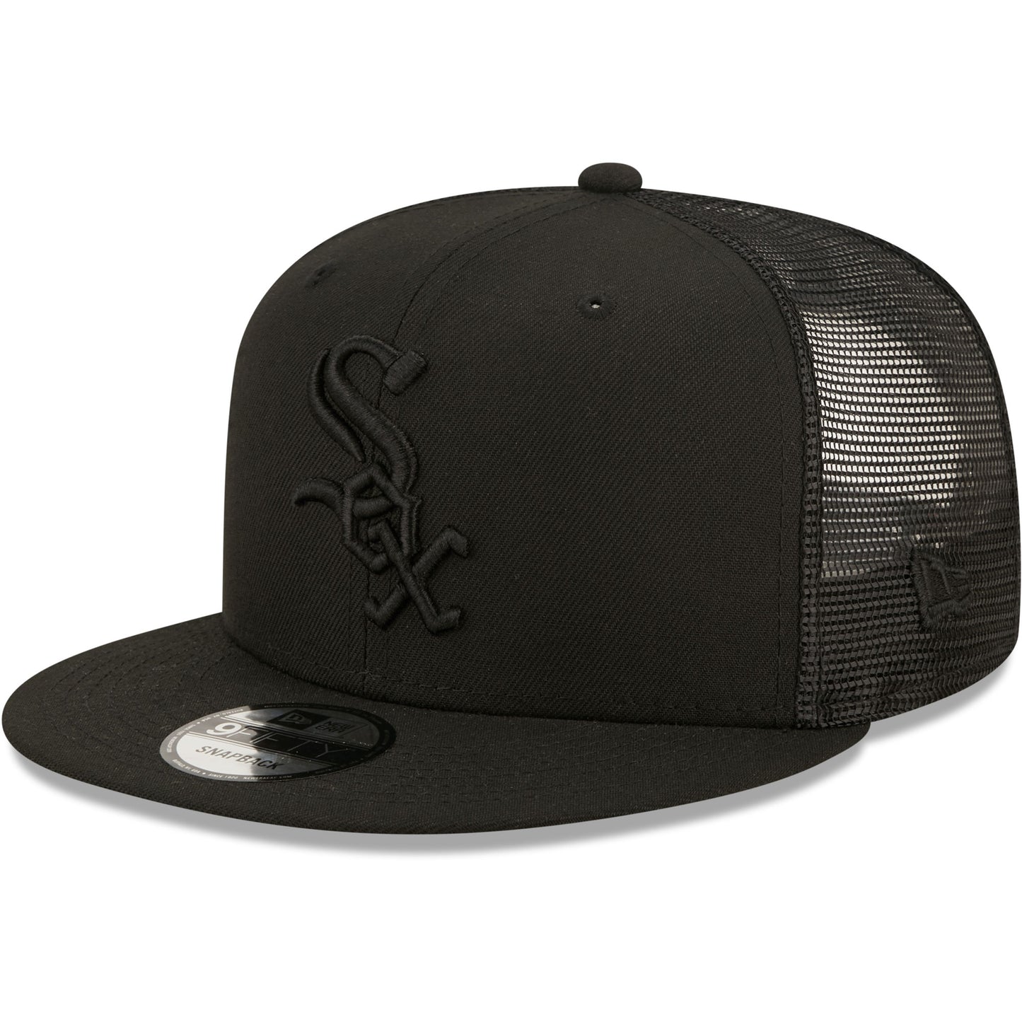 Chicago White Sox New Era Blackout Trucker 9FIFTY Snapback Hat